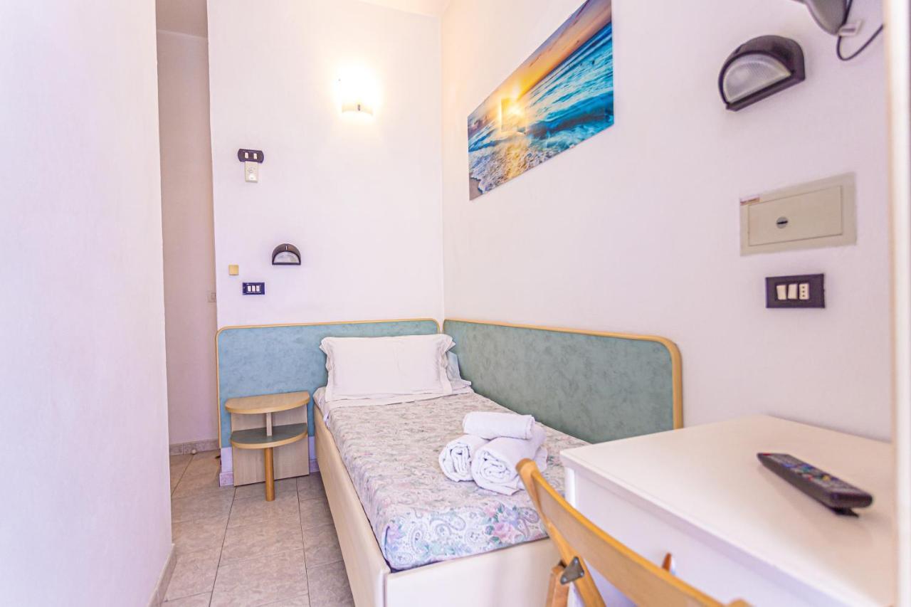 Hotel Continental Bellaria-Igea Marina Eksteriør billede